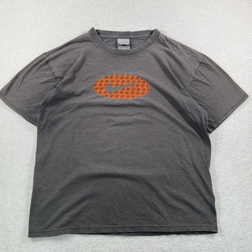 Vintage 2001 Nike Center Swoosh Tshirt  - Paper Thin Sundfaded Gray Men's M y2k